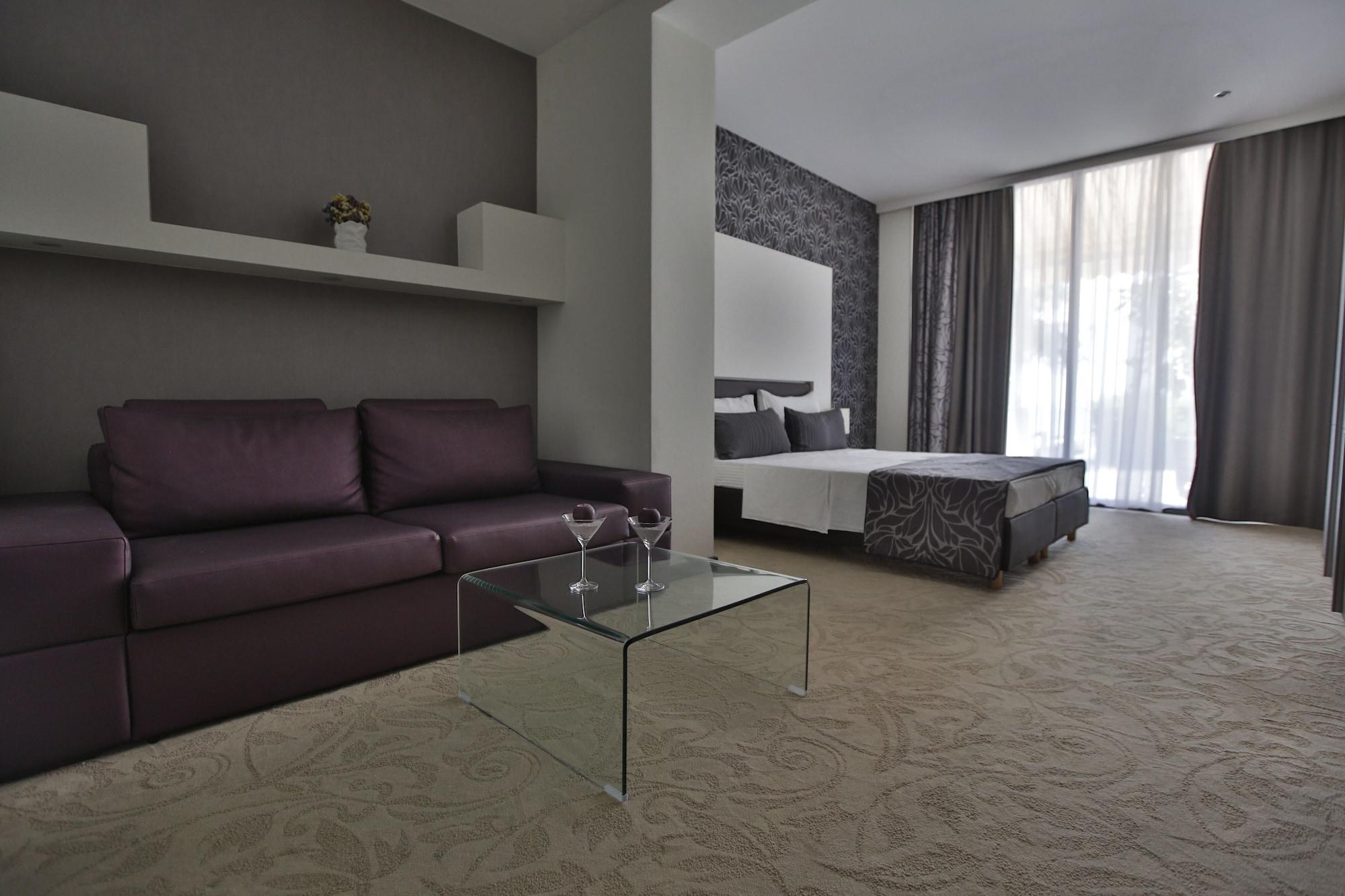 פודסטראנה Beach Hotel Split מראה חיצוני תמונה