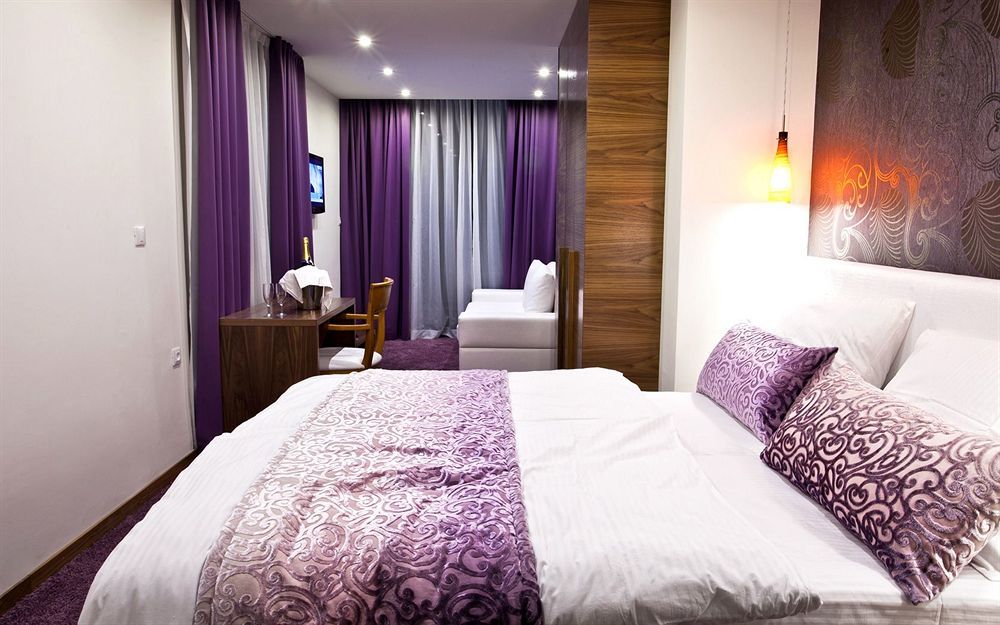 פודסטראנה Beach Hotel Split מראה חיצוני תמונה