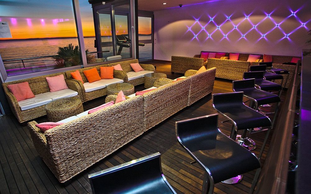 פודסטראנה Beach Hotel Split מראה חיצוני תמונה