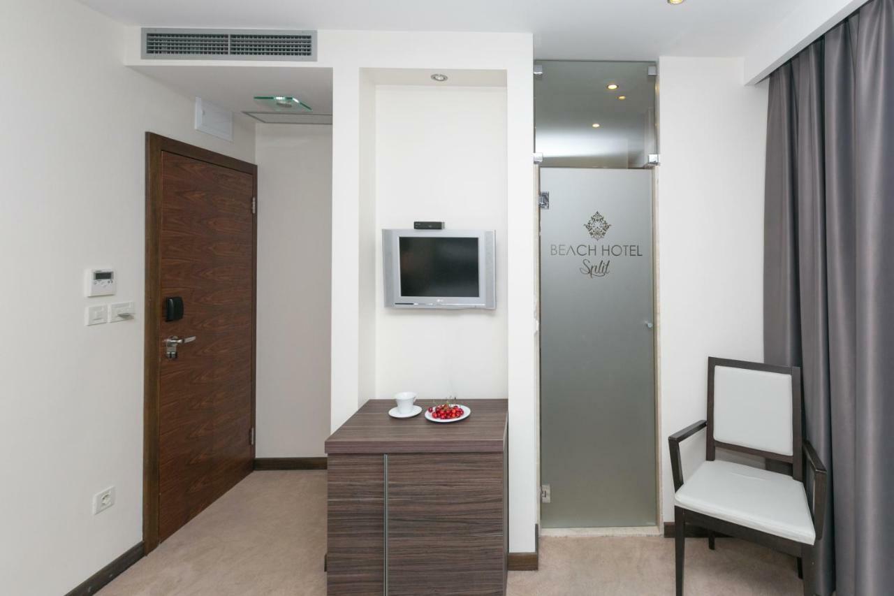 פודסטראנה Beach Hotel Split מראה חיצוני תמונה